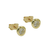 Stud Earrings 6mm Zirconia 9k Gold