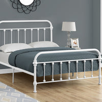 47.75" White Metal Frame Queen Size Bed