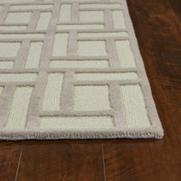 7'6" x 9'6" Wool Tan-Ivory Area Rug