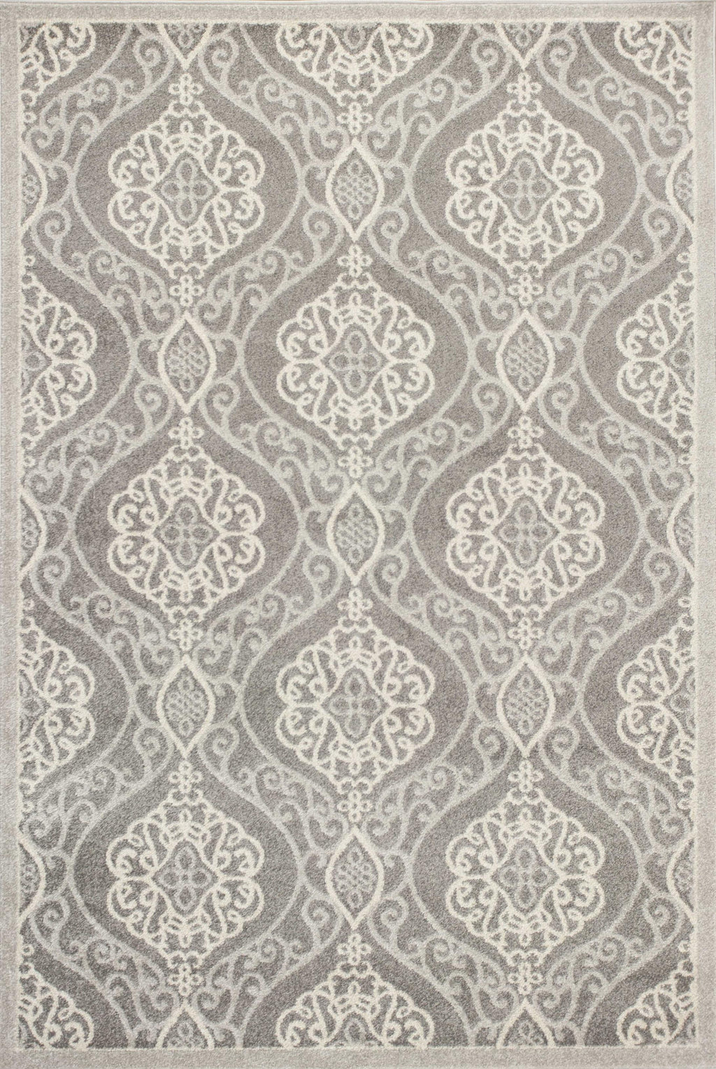 7'7" x 10'10" UV-treated Polypropelene Silver Area Rug