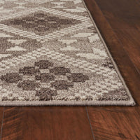 2'7" x 4'11" Polypropelene Taupe Area Rug