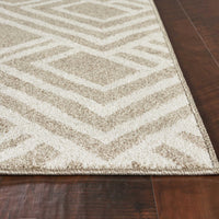 79" X 114" Beige Polypropylene Rug