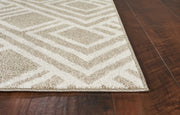 79" X 114" Beige Polypropylene Rug