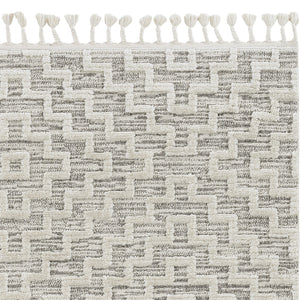 5'x8' Ivory Grey Machine Woven Geometric With Fringe Indoor Area Rug