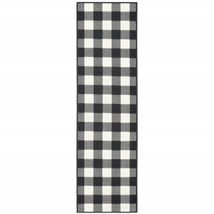 2’x8’ Black and Ivory Gingham Indoor Outdoor Runner Rug