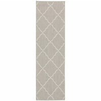 2’x7’ Gray and Ivory Trellis Indoor Outdoor Runner Rug