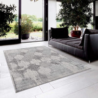 4’ x 6’ Gray Distressed Trellis Pattern Area Rug