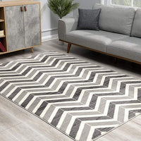 4’ x 6’ Gray Distressed Chevron Area Rug