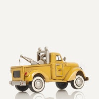 c1926 Pennzoil Tow Truck Yellow Model Sculpture