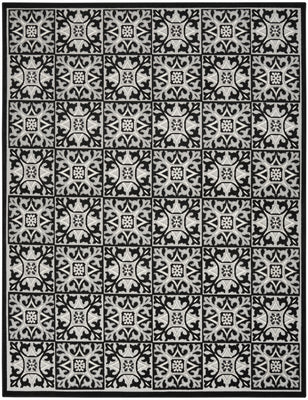 4' X 6' Black And White Fleur De Lis Stain Resistant Non Skid Area Rug